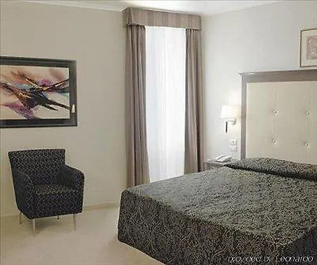 Hotel Vittorio Emanuele Sassari 3*,